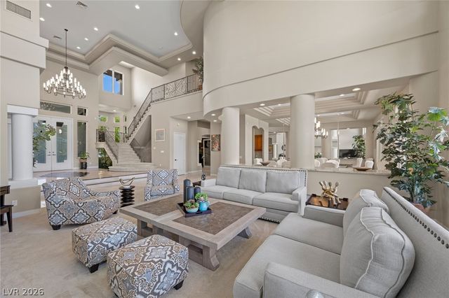 9708 Winter Palace Drive, Las Vegas, NV 89145