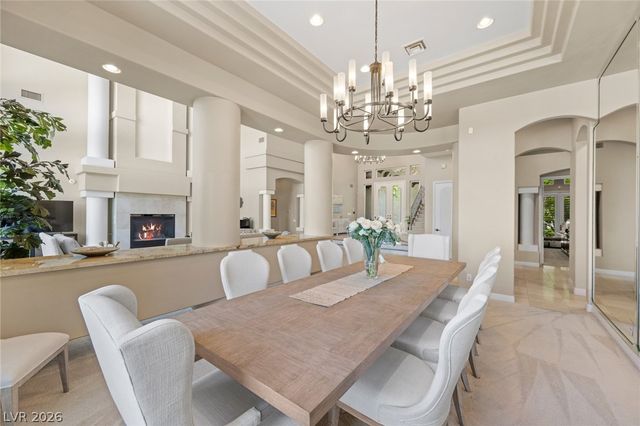 9708 Winter Palace Drive, Las Vegas, NV 89145