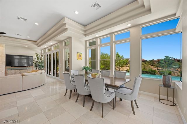 9708 Winter Palace Drive, Las Vegas, NV 89145