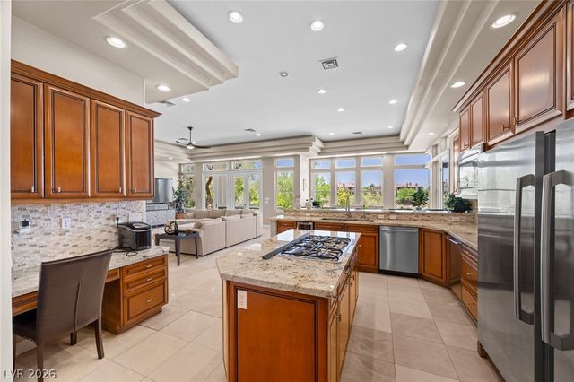 9708 Winter Palace Drive, Las Vegas, NV 89145
