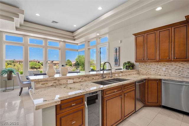 9708 Winter Palace Drive, Las Vegas, NV 89145