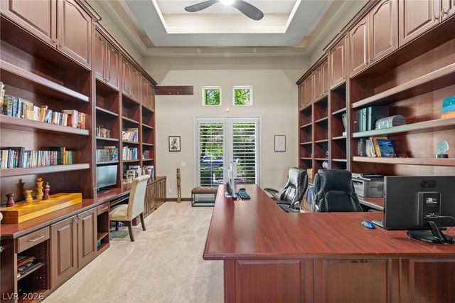 9708 Winter Palace Drive, Las Vegas, NV 89145