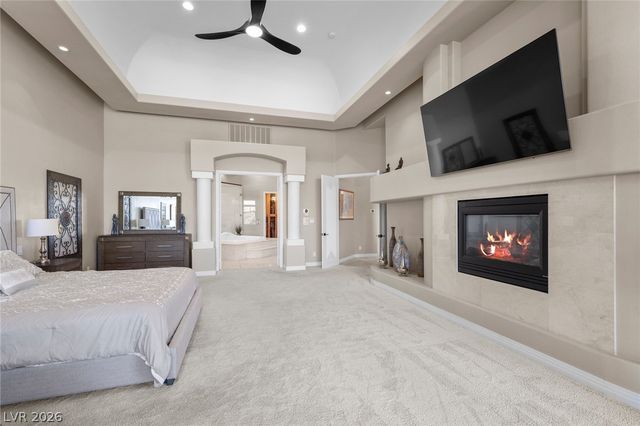 9708 Winter Palace Drive, Las Vegas, NV 89145