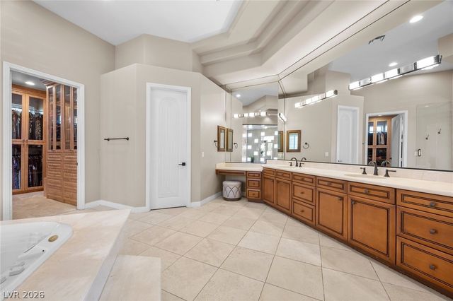 9708 Winter Palace Drive, Las Vegas, NV 89145