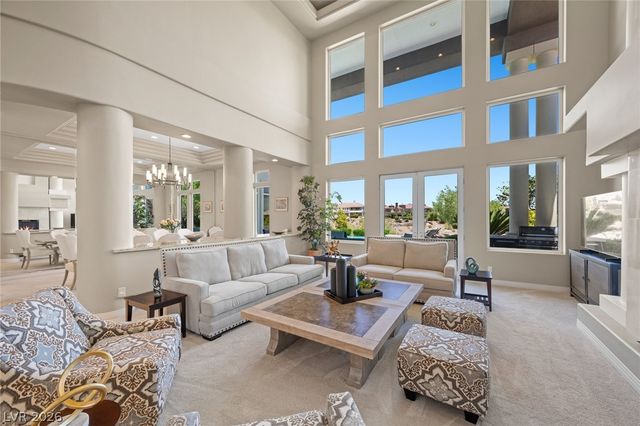 9708 Winter Palace Drive, Las Vegas, NV 89145