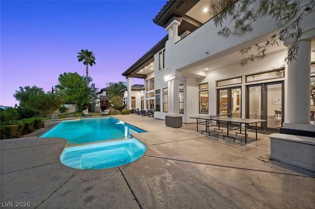 9708 Winter Palace Drive, Las Vegas, NV 89145