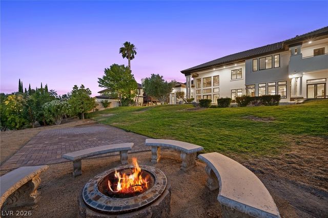 9708 Winter Palace Drive, Las Vegas, NV 89145