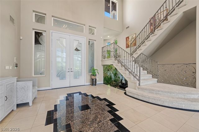 9708 Winter Palace Drive, Las Vegas, NV 89145