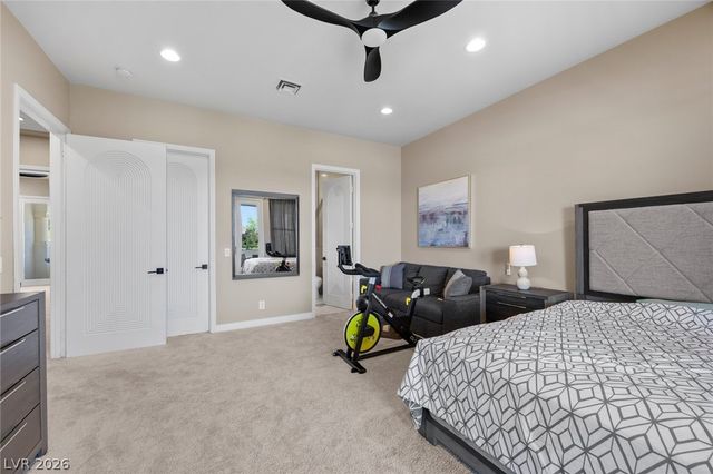 9708 Winter Palace Drive, Las Vegas, NV 89145