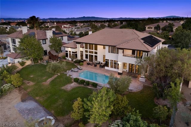 9708 Winter Palace Drive, Las Vegas, NV 89145