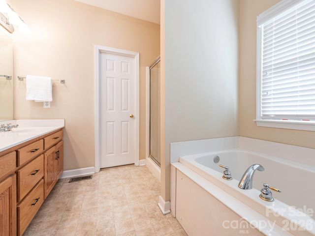3672 Charolais Lane, Harrisburg, NC 28075