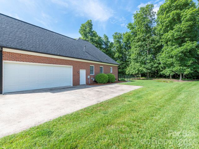 3672 Charolais Lane, Harrisburg, NC 28075