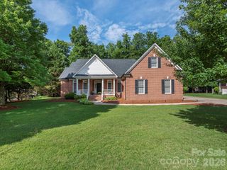3672 Charolais Lane, Harrisburg, NC 28075