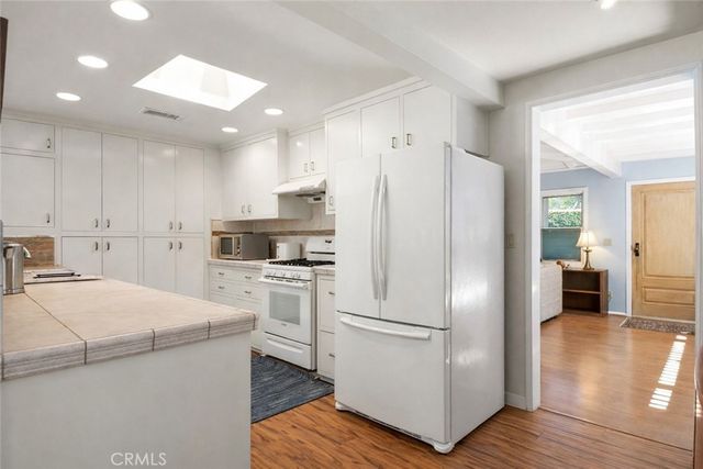 419 Irvine Avenue, Newport Beach, CA 92663