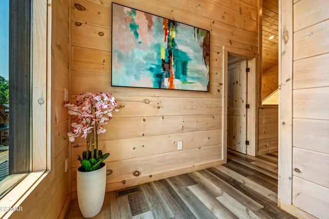 510 Warbonnet Wy, Pigeon Forge, TN 37863