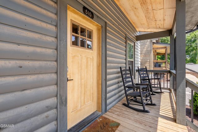 510 Warbonnet Wy, Pigeon Forge, TN 37863