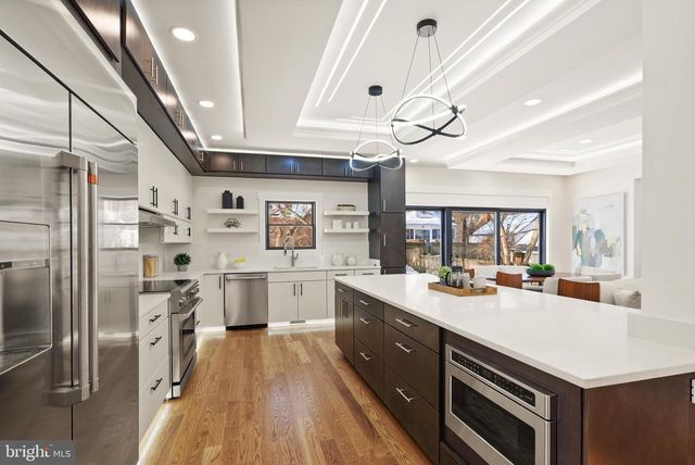 742 N GEORGE MASON DR, Arlington, VA 22203