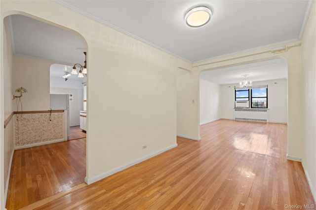 6787 Booth Street 5H, Forest Hills, NY 11375