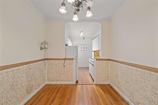 6787 Booth Street 5H, Forest Hills, NY 11375