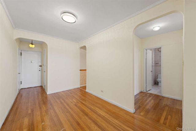 6787 Booth Street 5H, Forest Hills, NY 11375