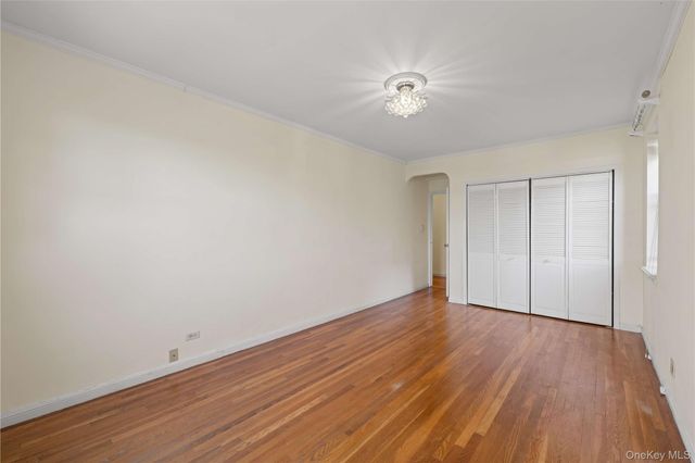 6787 Booth Street 5H, Forest Hills, NY 11375