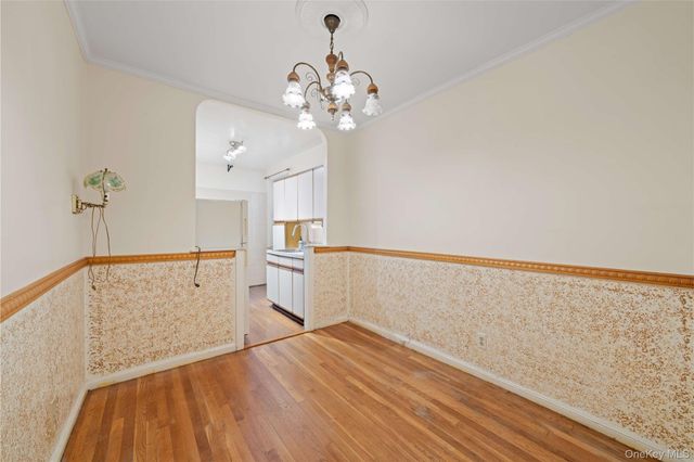 6787 Booth Street 5H, Forest Hills, NY 11375