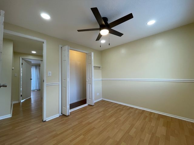 1105 Sandpiper Court, Bartlett, IL 60103