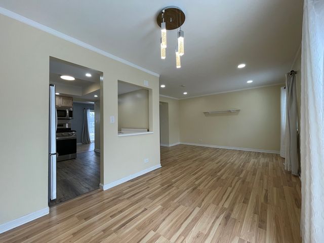 1105 Sandpiper Court, Bartlett, IL 60103