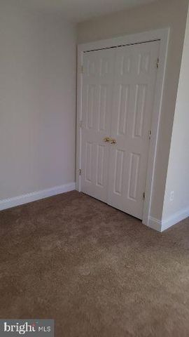 4 LOCUST, Evesham, NJ 08053
