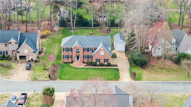 102 Homestead PL, Yorktown, VA 23693