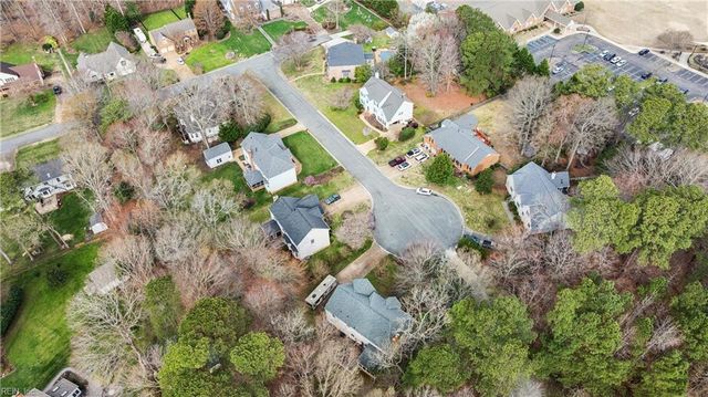 102 Homestead PL, Yorktown, VA 23693