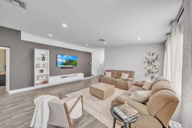 15216 S Tranquility Lake Drive, Delray Beach, FL 33446