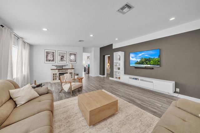 15216 S Tranquility Lake Drive, Delray Beach, FL 33446