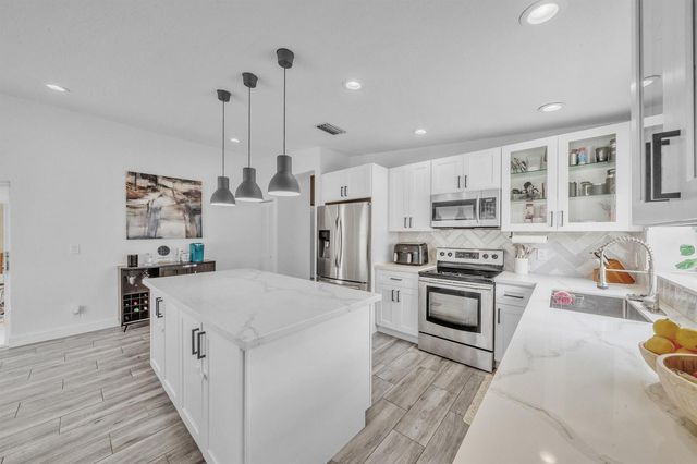 15216 S Tranquility Lake Drive, Delray Beach, FL 33446