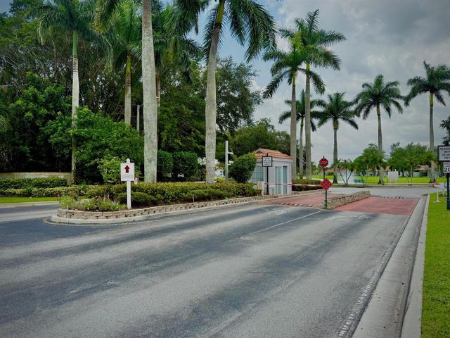 15216 S Tranquility Lake Drive, Delray Beach, FL 33446