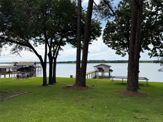 124 Shoreline Circle, Malakoff, TX 75148
