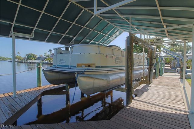 147 Coral DR, Fort Myers, FL 33905