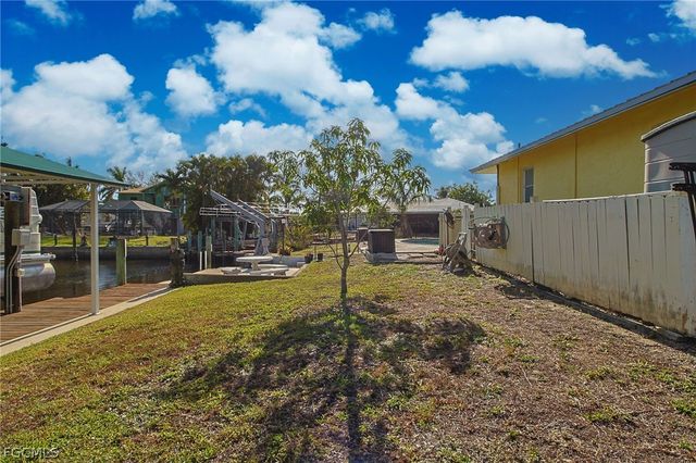 147 Coral DR, Fort Myers, FL 33905