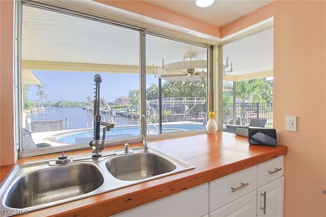 147 Coral DR, Fort Myers, FL 33905