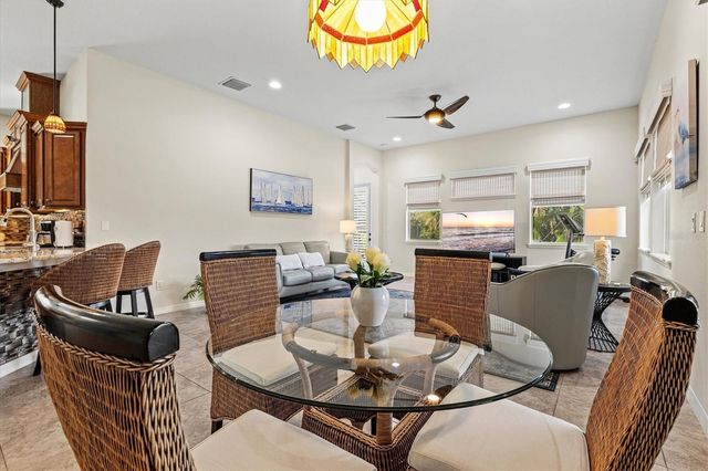 210 166TH STREET NE, Bradenton, FL 34212