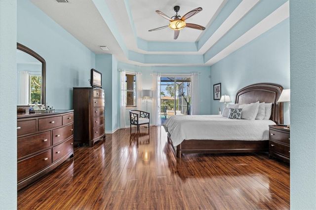 210 166TH STREET NE, Bradenton, FL 34212