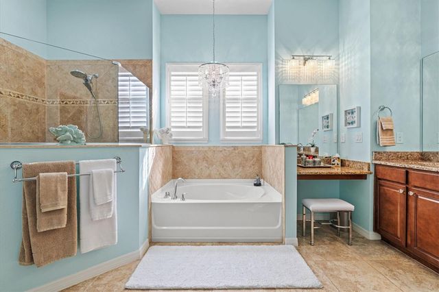 210 166TH STREET NE, Bradenton, FL 34212