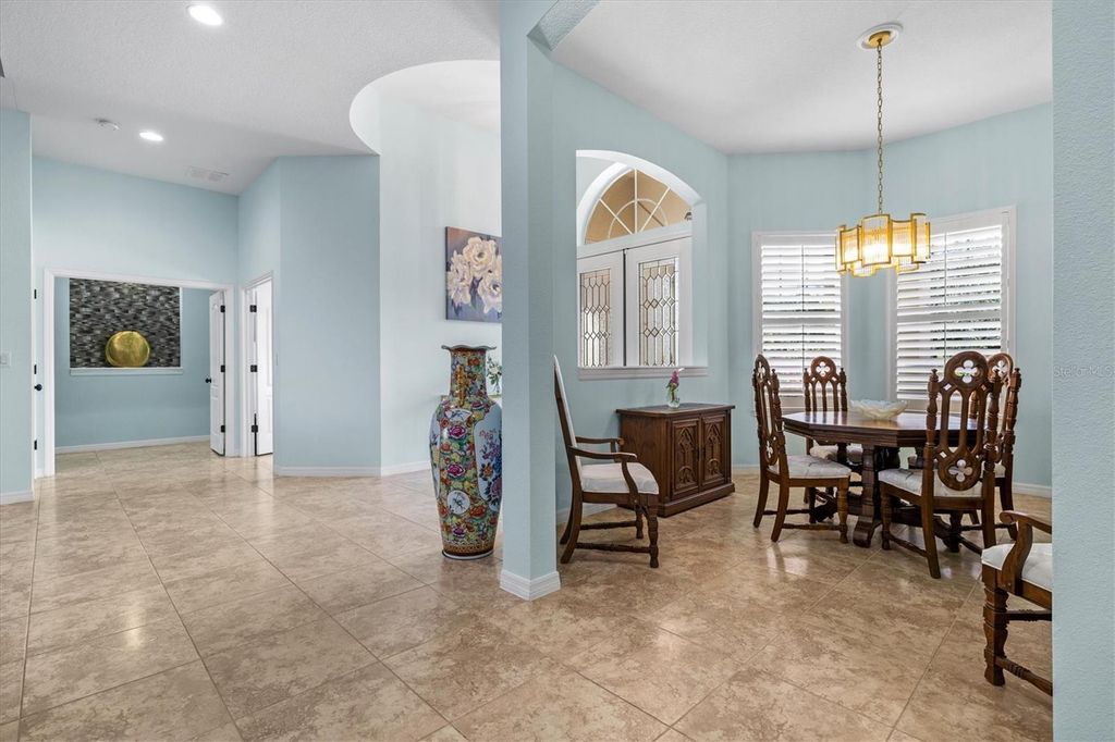 Image 13 of property listing at 210 166TH STREET NE, Bradenton, FL 34212