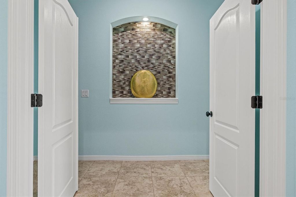 Image 36 of property listing at 210 166TH STREET NE, Bradenton, FL 34212