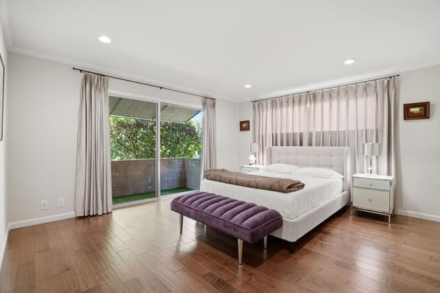 540 Guinda Street, Palo Alto, CA 94301