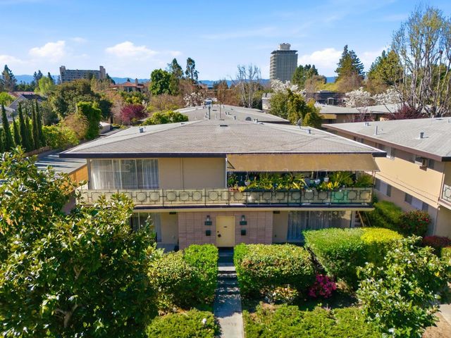 540 Guinda Street, Palo Alto, CA 94301