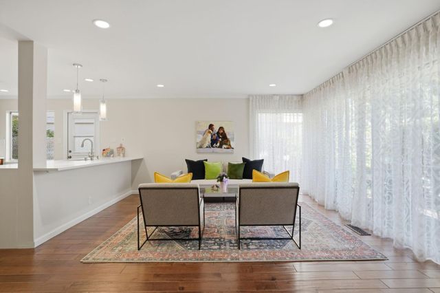 540 Guinda Street, Palo Alto, CA 94301