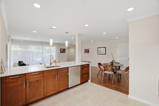 540 Guinda Street, Palo Alto, CA 94301