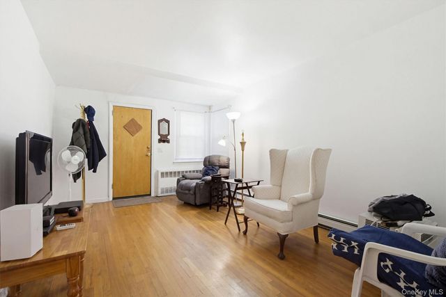 604 Logan Avenue, Bronx, NY 10465