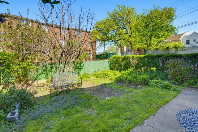 604 Logan Avenue, Bronx, NY 10465
